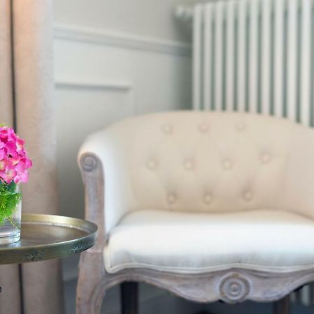 La Roche Bed & Breakfast Лече Екстериор снимка